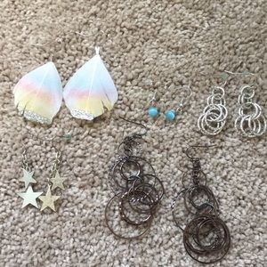 Women’s & girls dangling earrings